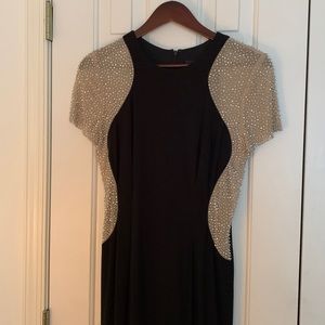 XSCAPE dress. Size 8. Long formal dress.
